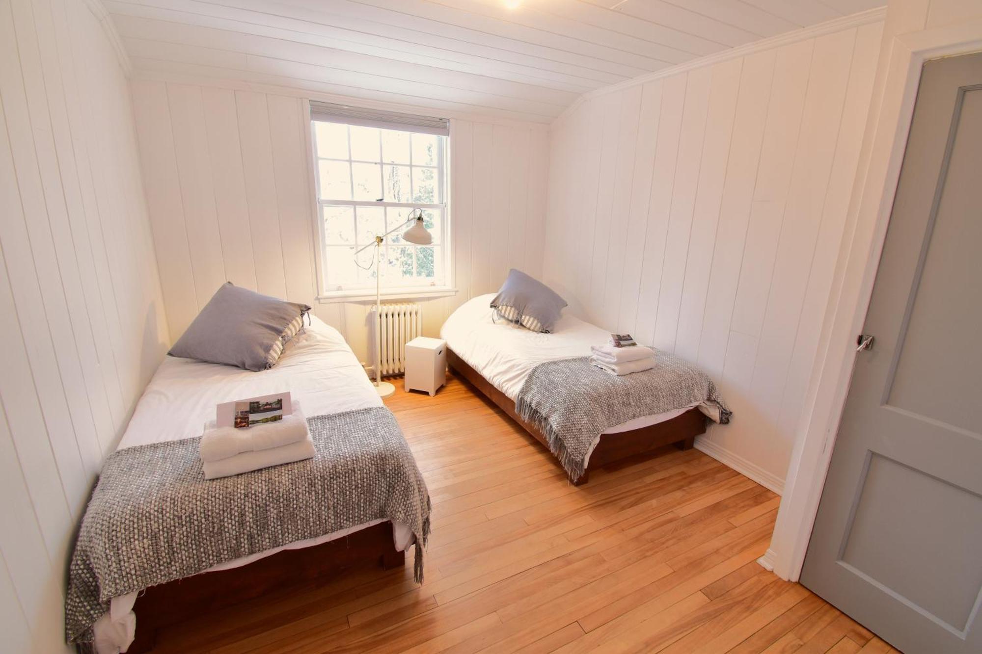 Le Partage Lodge: Destination Plein Air Et Sociale Val-Morin Luaran gambar
